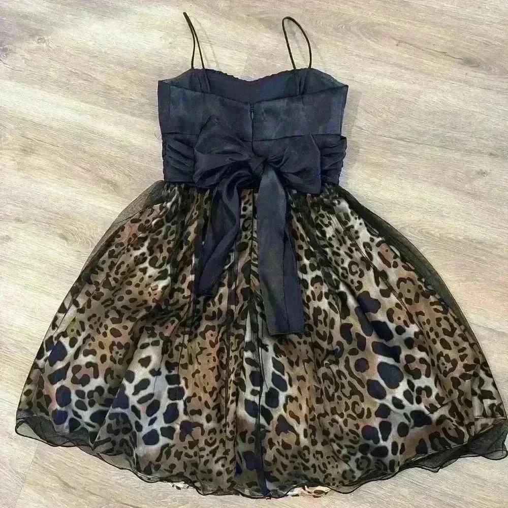 Blondie Nights, Fun Leopard Print, and Black Cocktail Dress. Size 1 - Picture 6 of 10